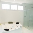 Ver imagem 2 de Banheira Hidromassagem Astra Acapulco Super Luxo 166cmx211cmx49cm - 04 Jatos Acrílico P3 Com Aqueced