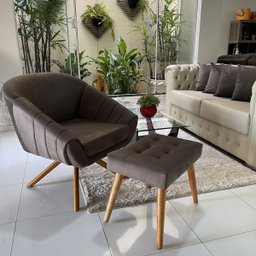 Kit Duas Poltrona Giovana Base Giratória Ferro e Madeira em Sued Premium:marrom - 2