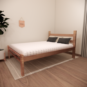 Cama Casal Reforçada 100% em Madeira Maciça Cor Verniz Natural