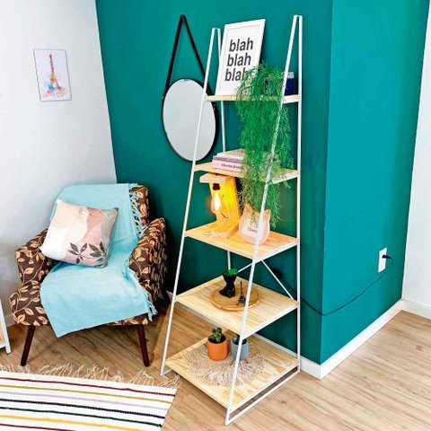 Estante Escada Torre de Ferro Industrial Slim 5 Prateleiras Natural e Branco