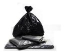 Ver imagem 2 de Sacos de Lixo 100 Litros Preto 300 Unidades Resistentes