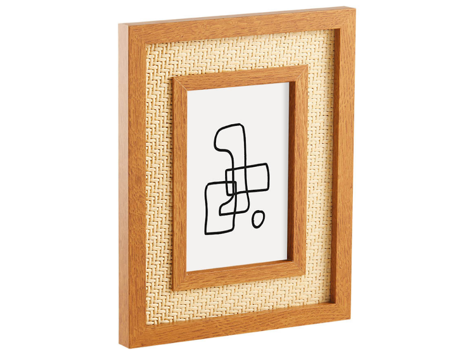 Ver imagem 1 de PORTA RETRATO EM RATTAN NATURAL MESA E PAREDE:Marron em bege