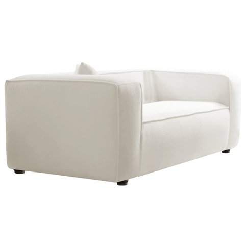 Poltrona Decorativa Cecília Bouclé
