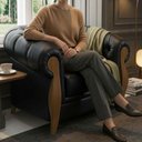 Ver mais imagens de Poltrona Decorativa Capitone Milano Pes Madeira Courino Tcs 724 Moll