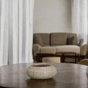 Ver imagem 5 de Vaso de Mesa Redondo Grande de Cerâmica Marrom e Palha Ganash