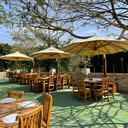 Ver imagem 4 de Ombrelone de Madeira C/ Floreira 3,0m Lateral Redondo - Creme