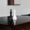 Ver imagem 6 de Peça Xadrez Rei e Rainha Decoração em Cerâmica Clássica Branca e Preta