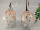 Ver imagem 1 de Kit para Lavabo Difusor com Varetas Saboneteira Vaso e Bandeja Espelhada