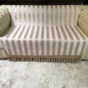 Ver imagem 5 de Kit Manta Listrada, 2 Capas de Almofadas e 1 Almofada Retangular Bege Cobre 45cmx45cm