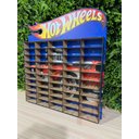 Ver imagem 3 de Prateleira Expositor para 50 Carrinhos Hot Wheels Impressão Uv