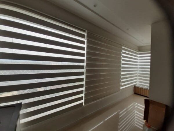 CORTINA ROLÔ DOUBLE VISION COM PERFIL 1,60 x 1,40 NATURAL - 2