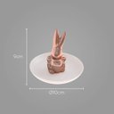 Ver imagem 2 de MINI PRATO DECORATIVO DE CERAMICA COELHO ROSE 9CM X 8,2CM