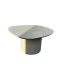 Ver imagem 1 de Mesa de Centro Orgânica 90 Cm Base Cimento Queimado Tampo Laqueado Fendi