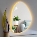Ver imagem 2 de Espelho Orgânico Lapidado com Led 85x55cm com Led Quente e Bateria