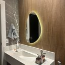 Ver imagem 3 de Espelho Orgânico Lapidado com Led 85x55cm com Led Quente e Bateria