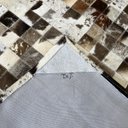 Ver imagem 3 de Tapete de couro cinza natural malhado 1,00x2,00 c/b pç 5x5cm