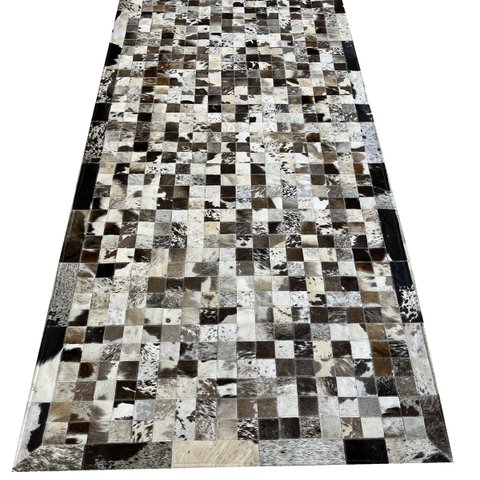 Tapete de couro cinza natural malhado 1,00x2,00 c/b pç 5x5cm