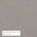 Ver imagem 4 de Kit 03 Poltronas Decorativas Sala de Estar Brunei Pés Madeira Couro Off White - Gran Belo