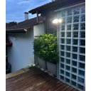 Ver imagem 4 de Luminária Solar com Sensor e Controle Remoto 218 Leds 3 Cabeças e Placa Acoplada