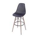 Ver imagem 2 de Banqueta Eames DSW Colmeia em Polipropileno Preta Base Madeira