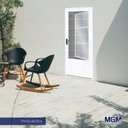 Ver imagem 2 de Porta de Aço Postigo 215x85cm com Grade Quadrada Minas Sul MGM Abertura Esquerda Branco