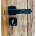 Ver imagem 3 de Porta Angelim Maciça Com Visor  215 (A) X 0,97 (L)  Batente 14cm Fech/ Externa e Puxador 60 cm