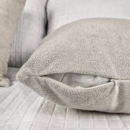 Kit 2 Capas para Almofada em Bouclé Quadrada Várias Cores Cor:bege - 6