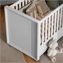 Ver imagem 4 de Berço Tutto Laqueado 2 em 1 Mini Berço 100% Mdf com Capitonê Branco Soft 61734/51707 Matic Moveis