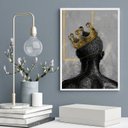 Ver imagem 2 de Quadro Decorativo Abstrato Negro com Coroa 33x24cm - com Vidro:madeira Preta