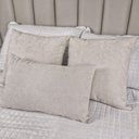 Ver imagem 2 de Kit 3 Capas Almofada Baguete Bouclé Quadradas e Retangular Zíper Invisível, Texturizado