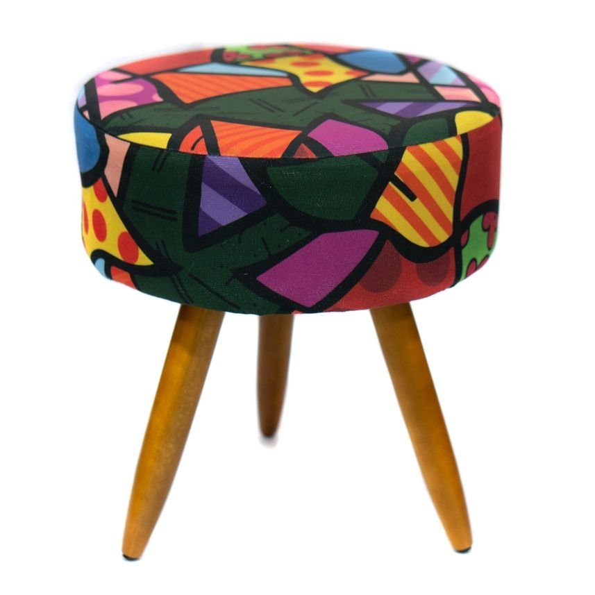 Puff Banqueta Retro Pés Castanho Palito Várias Estampas:romero Brito