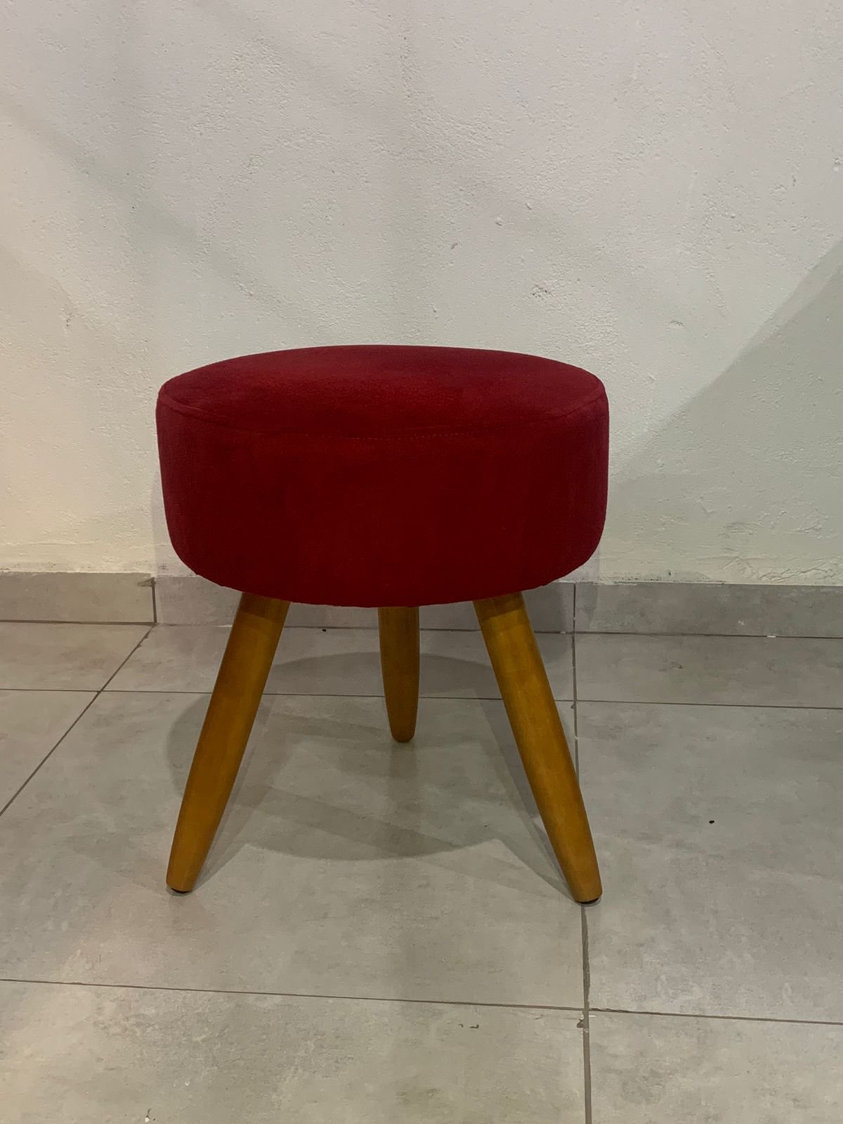 Puf, Puff Para Sala Pé Palito Vermelho 50 Cm Altura - 3