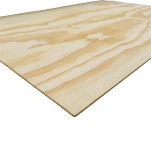 Compensado de Pinus Naval (220cm X 79cm X 18mm)