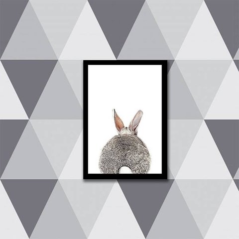 Quadro Traseira Coelhinho 33x24cm - com vidro:Madeira preta