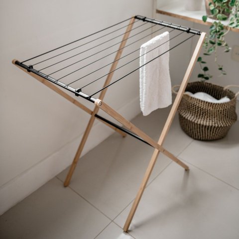 Varal Horizontal Chão Dobrável em Bambu com Hastes Metálicas - Simplo