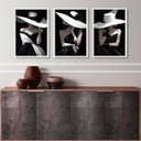 Ver imagem 1 de Kit 3 Quadros Decorativos Fashion Damas em Preto e Branco 45x34cm:madeira Branca