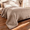 Ver imagem 2 de Manta Cobertor Casal Corttex Luster Canelada 180x220cm Microfibra Antialérgico Super Macio Premium