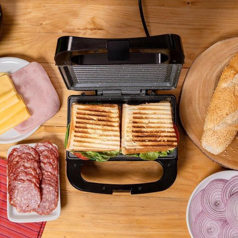 Sanduicheira Grill Wap WS750 Inox Antiaderente 750W Cinza 220V