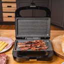 Ver imagem 2 de Sanduicheira Grill Wap WS750 Inox Antiaderente 750W Cinza 220V