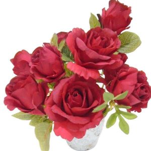 Kit 3 Buques de rosas artificiais com rosas e folhagens Cor:Vermelho