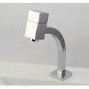 Ver imagem 2 de Torneira Link Quadrada Baixa - 1/4 De Volta Cromada