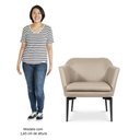 Ver imagem 5 de Poltrona Decorativa para Sala de Estar Cris L07 Couro Fendi - Mpozenato
