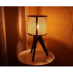 Abajur Tripé Rustico Mesa Sala Quarto Decoração Iluminação - 1