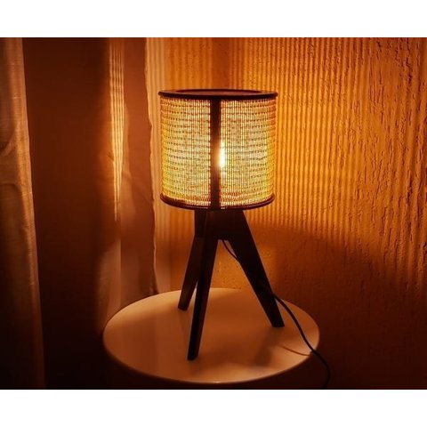 Abajur Tripé Rustico Mesa Sala Quarto Decoração Iluminação