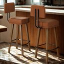 Ver imagem 1 de Kit 2 Banquetas Alta para Área Gourmet Pés em Madeira Natural Tecido Corano Premium