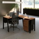 Ver mais imagens de Escrivaninha em L 150cm x 150cm Pés Cavalete com Tampo Chanfrado e Gaveteiro Móvel com 3 Gavetas
