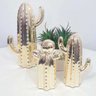 Cacto Decoração em Cerâmica - Dourado 19 cm - 4