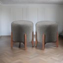 Ver imagem 2 de Kit 2 Puff Decorativo para Sala Redondo Luxo Dallas Corino:cinza