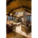 Ver imagem 6 de Lustre Grande de Madeira Artesanal para Iluminação de Sala de Jantar e Estar - Branco & Verniz