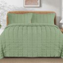 Ver imagem 2 de Kit Cobre Leito Linen Casal Micropercal 300 Fios Matelassê Colcha 3 Peças Efeito Creponado Verde
